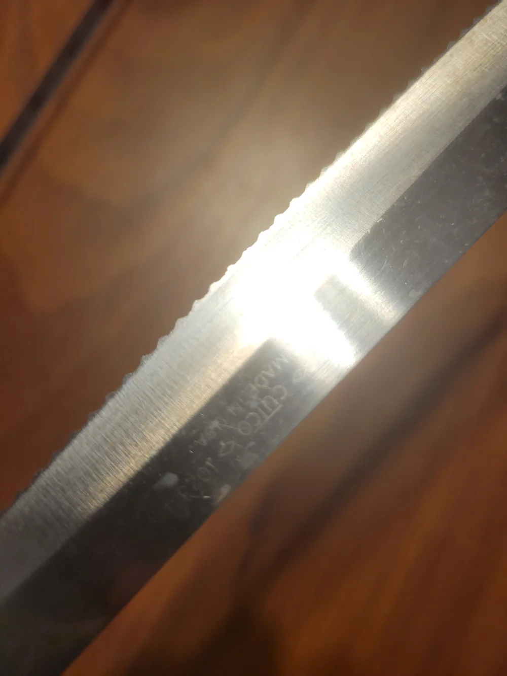 Cutco sharp carving